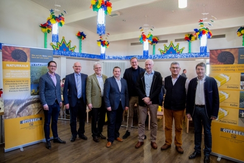 26.02.2019: Große Resonanz auf OTTERBEIN-Naturkalk-Forum