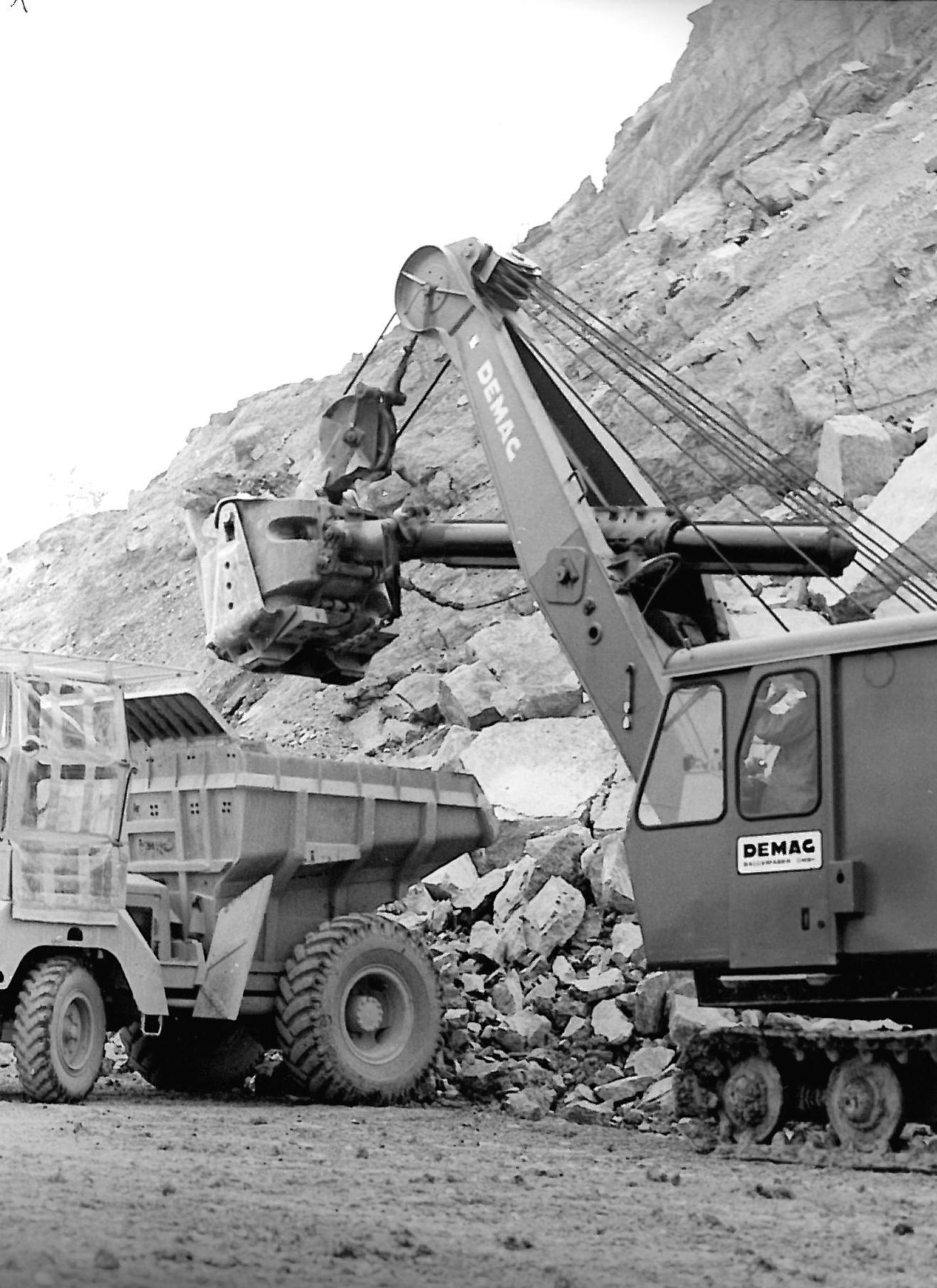 DEMAG_Bagger_1956